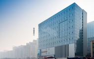 西北国金中心写字楼出租 城北文景路142m²小型办公室租赁