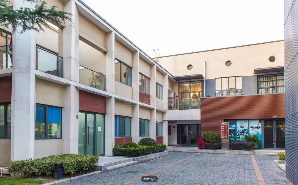 闸北大宁绿地越界·乐平方办公室出租 10套办公室租赁